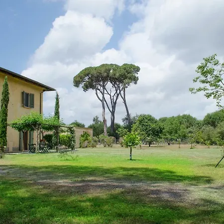 Casale Il Troncolo Holiday home Migliarino Pisano